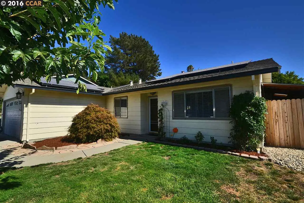 3716 Carol St photo 1