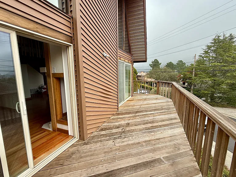 76 Dominican Dr — Photo 3