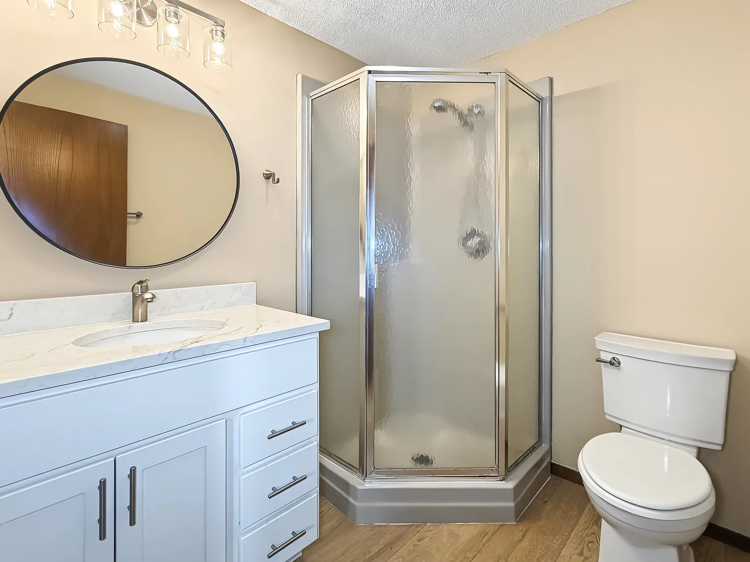 3 bed, 1178 sqft, $1,700 — Photo 4