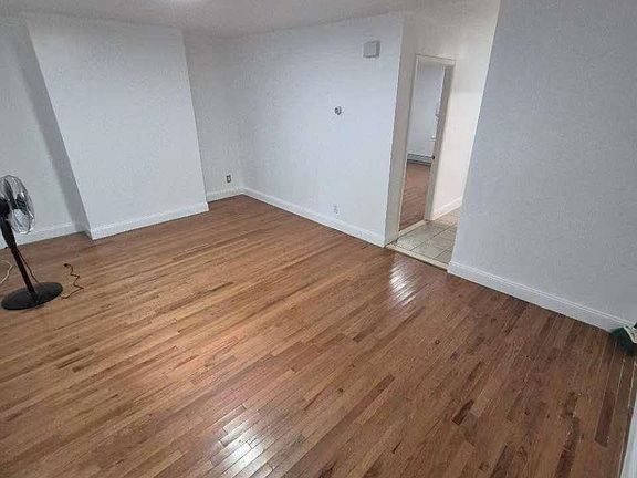 5th image of 72 Storms Ave #1