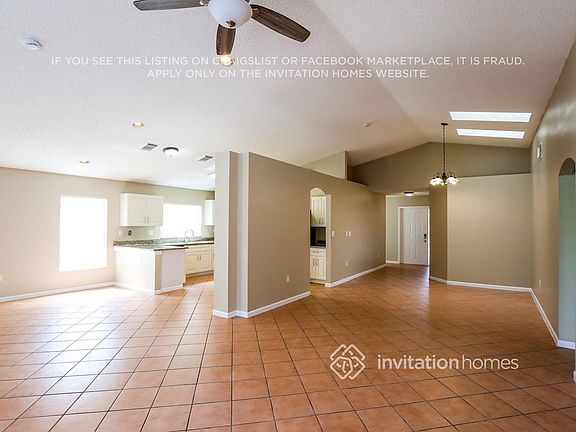 4th image of 16565 NW 6th St
