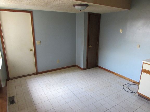 5th image of 5356 Boehm Dr APT C