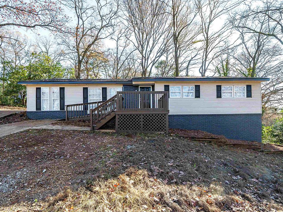 1st image of 945 Nelson Dr
