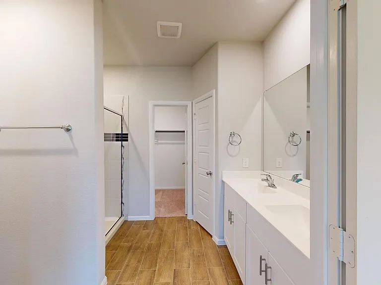 405 Wydown Dr — Photo 5
