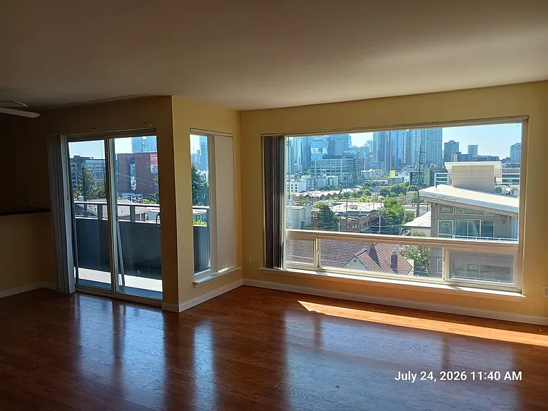 1001 Taylor Ave N — Photo 47