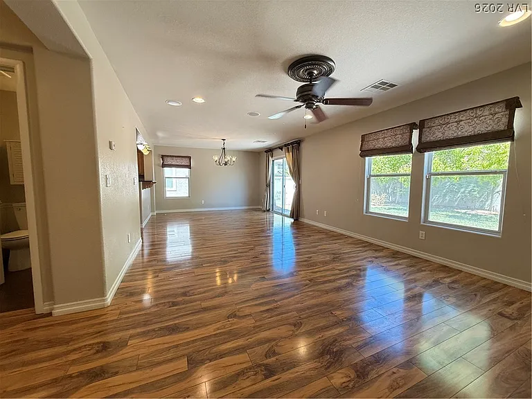 856 Pittston Ave — Photo 3