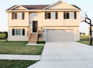 205 NW 24th Ln, Grimes, IA 50111