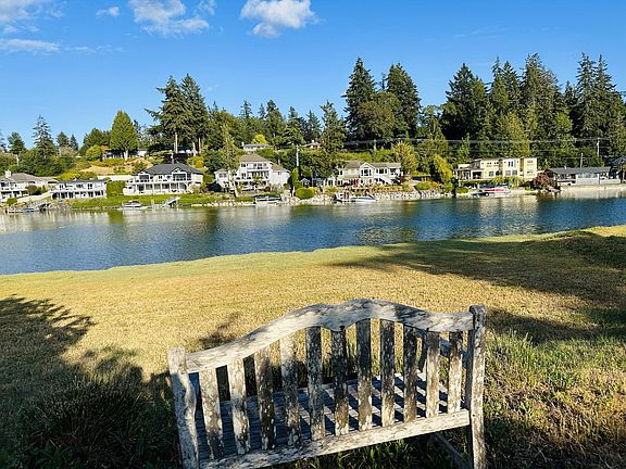 Backyard/Waterfront