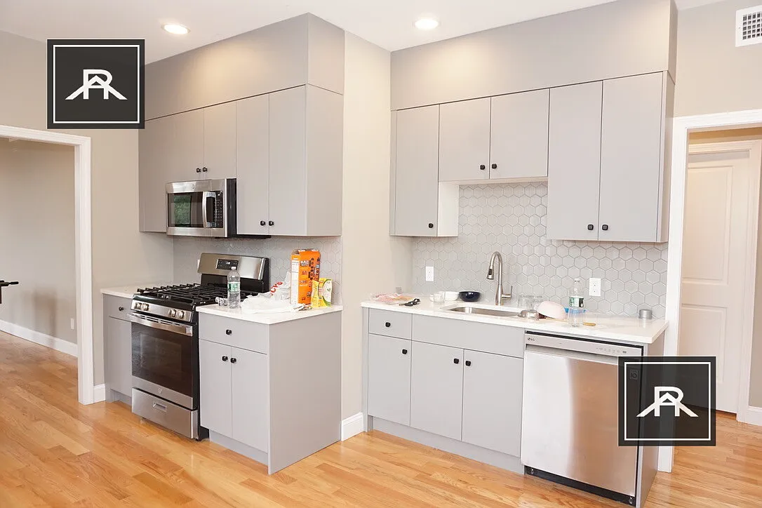 5 bed, 2.0 bath, $5,000 — Photo 1