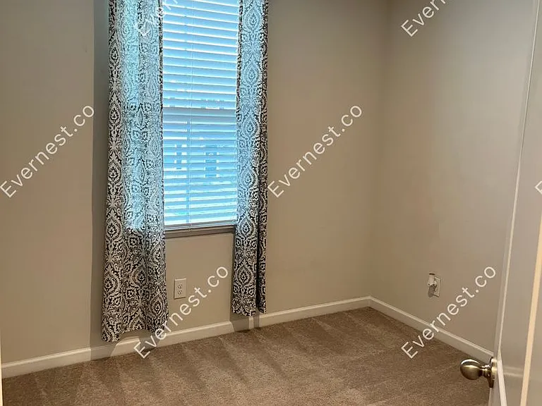 1320 Havenbrook Dr — Photo 11