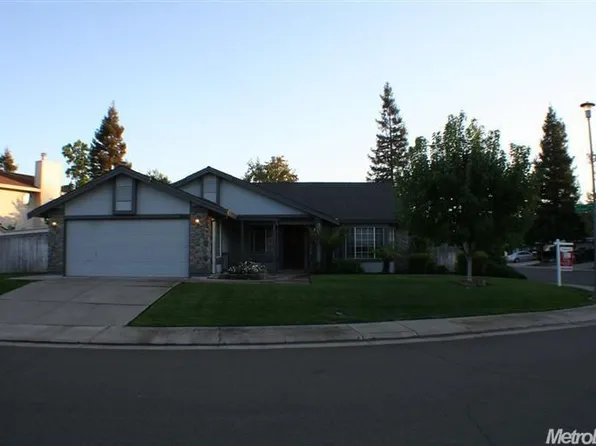 9200 Decorah Way, Elk Grove, CA 95624