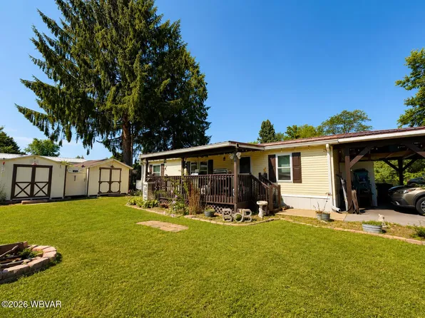 149 Wildwing Blvd, Jersey Shore, PA 17740