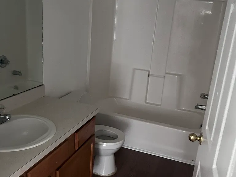 5201 Playpen Dr #8-4 — Photo 18