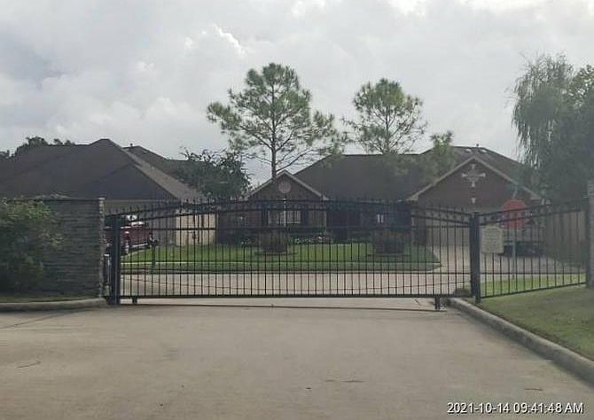 1st image of 1044 Gladstone Dr