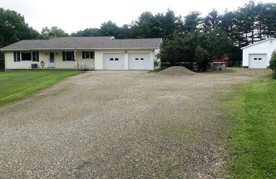 2nd image of 1892 N Elyria Rd