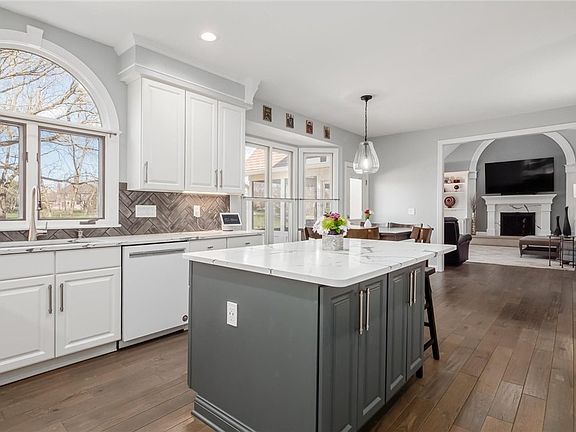 2nd image of 6170 Balmoral Dr