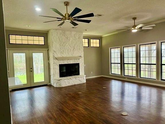 3rd image of 327 County Road 735