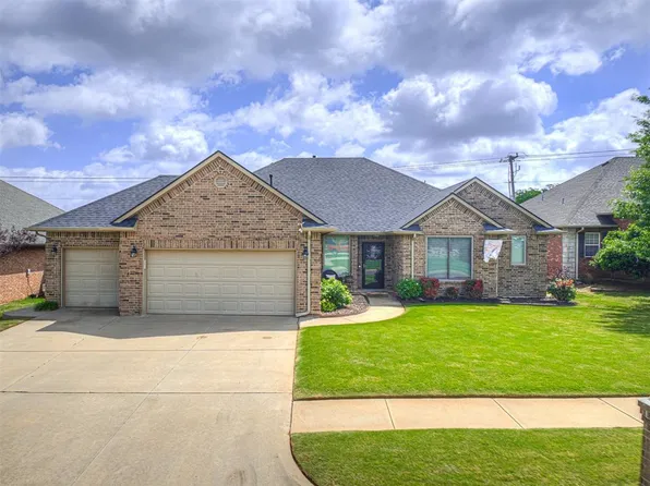 10124 Ashford Dr, Yukon, OK 73099