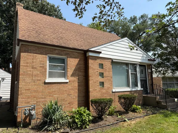 1637 Shirley Dr, Calumet City, IL 60409