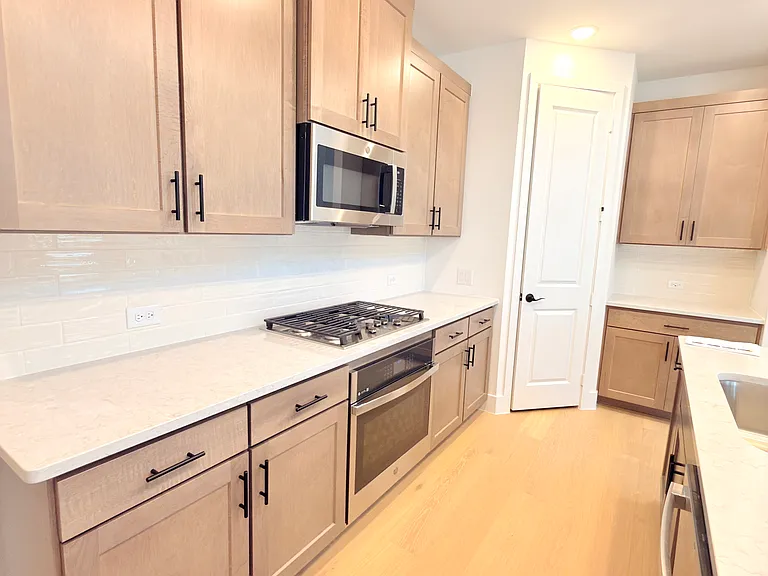 7209 Confetti Ln — Photo 14