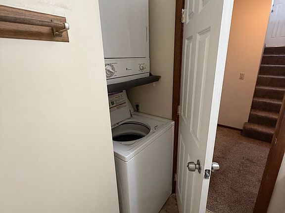 3rd image of 1902-1929 20th St NW #1921-B