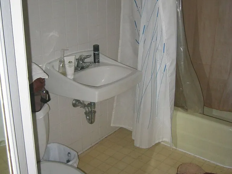 2213 Van Hise Ave — Photo 3