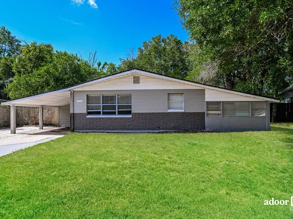 7720 Lazeau Dr, Jacksonville, FL 32211