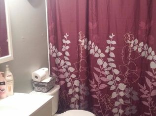 608 E South St, Winterset, IA 50273