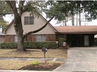 111 Chantilly Ln, Slidell, LA 70458