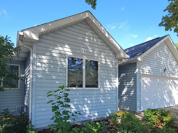 4th image of 813 Elizabeth Dr