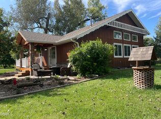 6835 Horseshoe Bnd, Bismarck, ND 58503