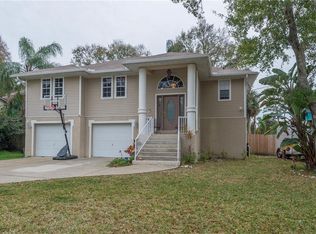 5640 Bay Blvd, Port Richey, FL 34668