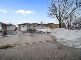 15 Anderson Dr, Cambridge, ON N1R6E6