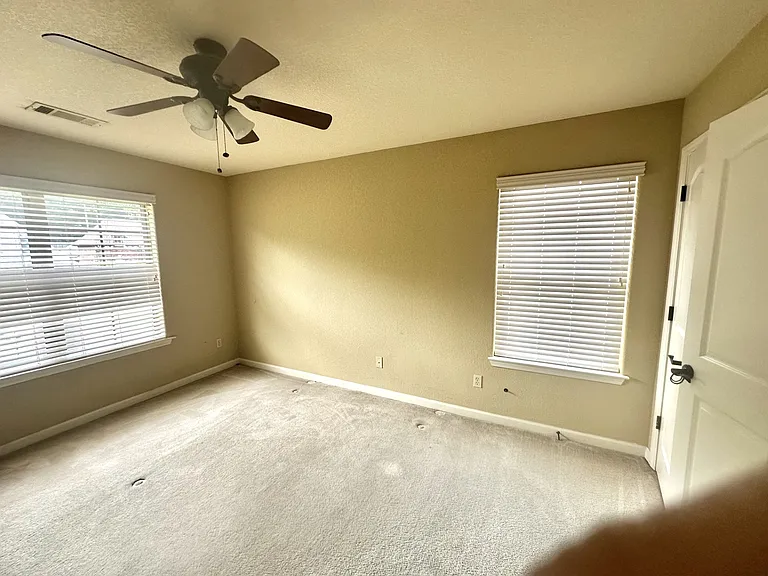 15 Birch Springs Dr — Photo 9