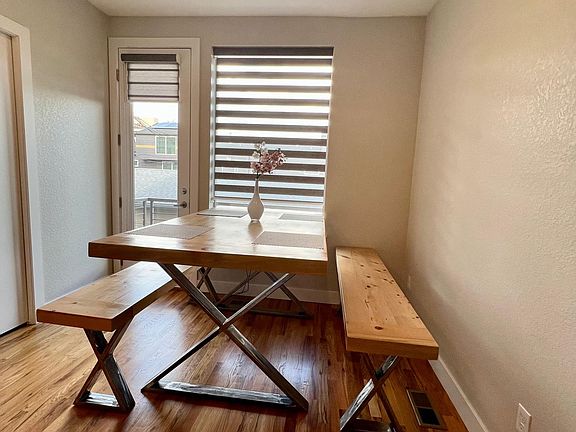 Dining Room (Table and bench included)