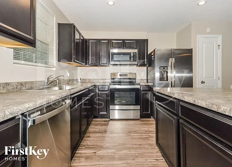 13851 N Mardenis Dr W — Photo 6