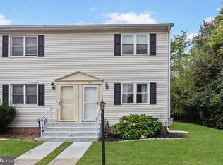 198 Center St, Hanover, PA 17331