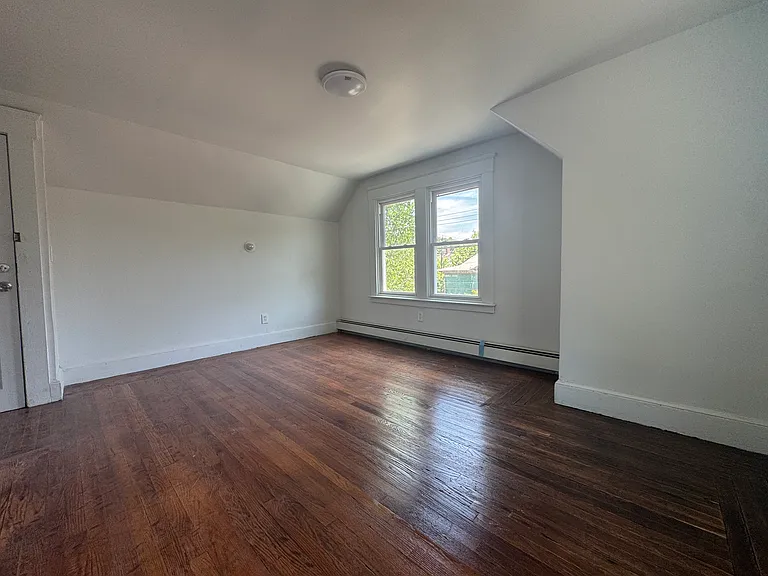 69 Frank St #C3 — Photo 2