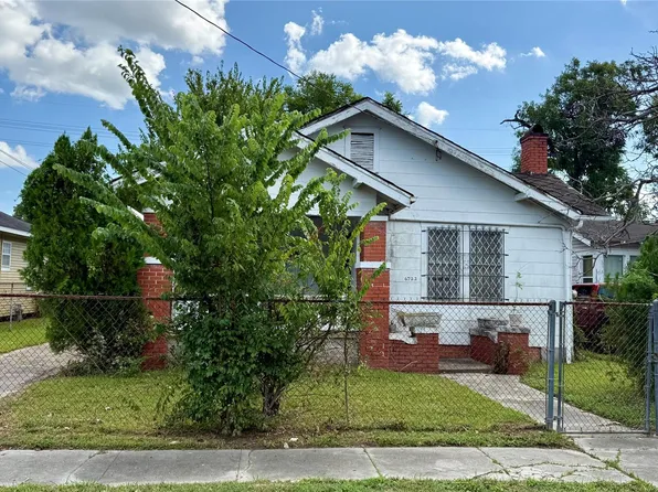 6722 Avenue E, Houston, TX 77011