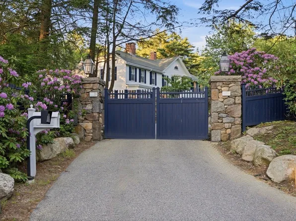 31 Boyles St, Beverly, MA 01915