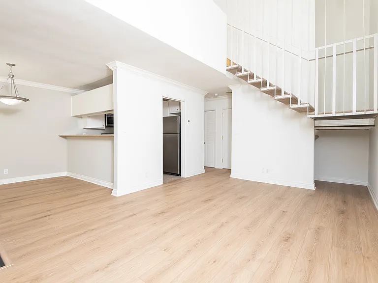 8211 Redlands St #8 — Photo 3