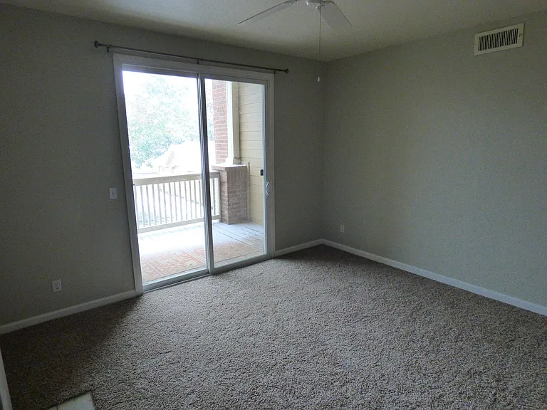 1641 W Canal Cir #725 — Photo 8
