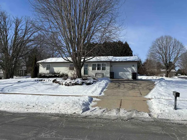 915 Lum Avenue, Waterloo, WI 53594