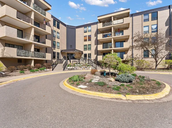 6670 Vernon Ave S APT 305, Minneapolis, MN 55436