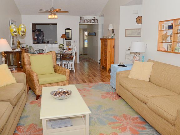 4th image of 2712 Sea Hawk Dr