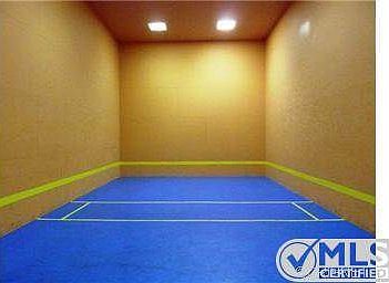 5th image of 5515 Canoga Ave APT 328