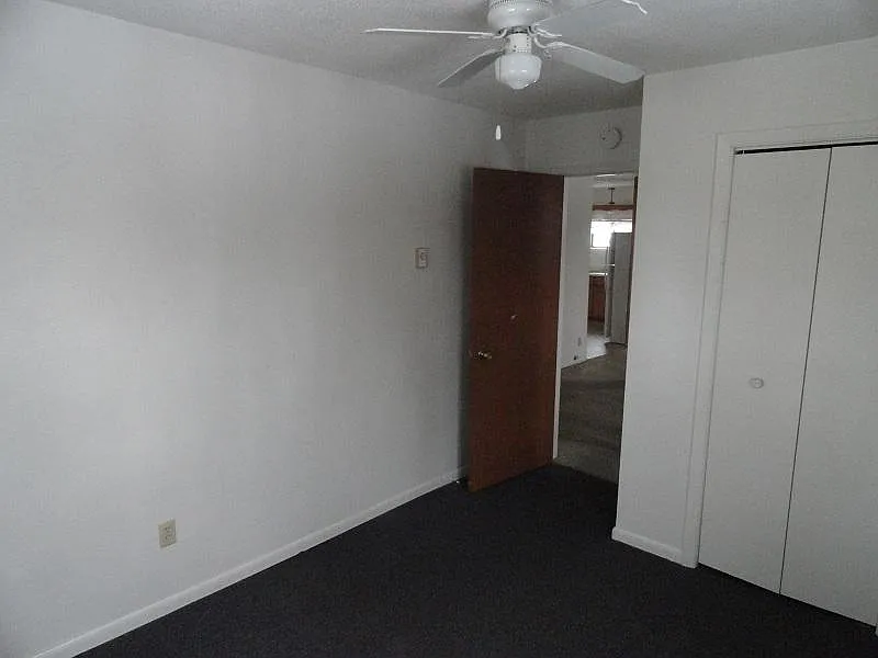 2 bed, 850 sqft, $1,295 — Photo 3