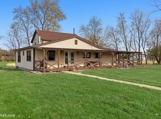 25049 S Ridge Rd, Elwood, IL 60421