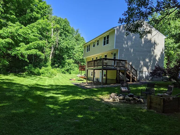 Desforge Ln — Photo 7