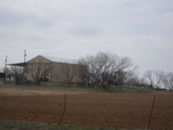 4th image of 209 N County Road 221